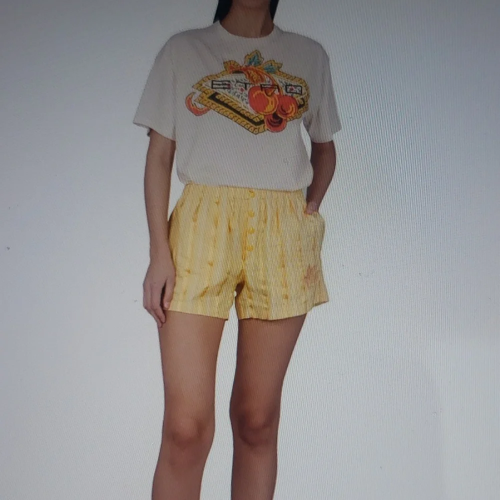 Etro T-Shirt! EUC! - Picture 3 of 7